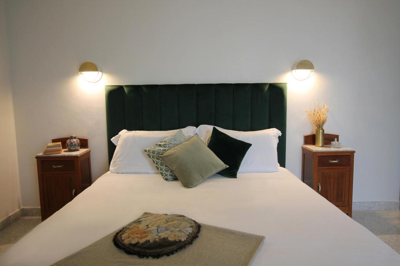 אוסטוני 1940 Luxury Accommodations By Wonderful Italy מראה חיצוני תמונה