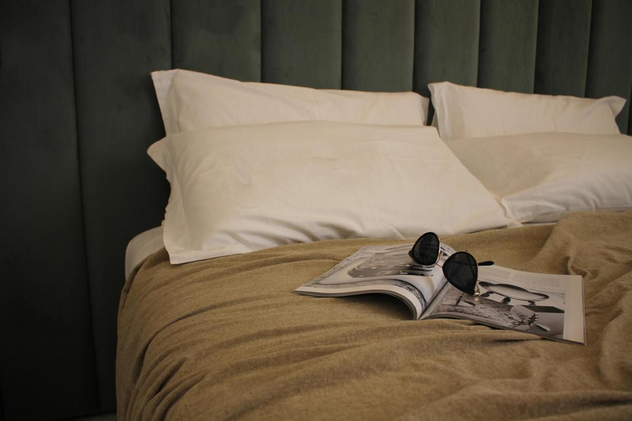 אוסטוני 1940 Luxury Accommodations By Wonderful Italy מראה חיצוני תמונה