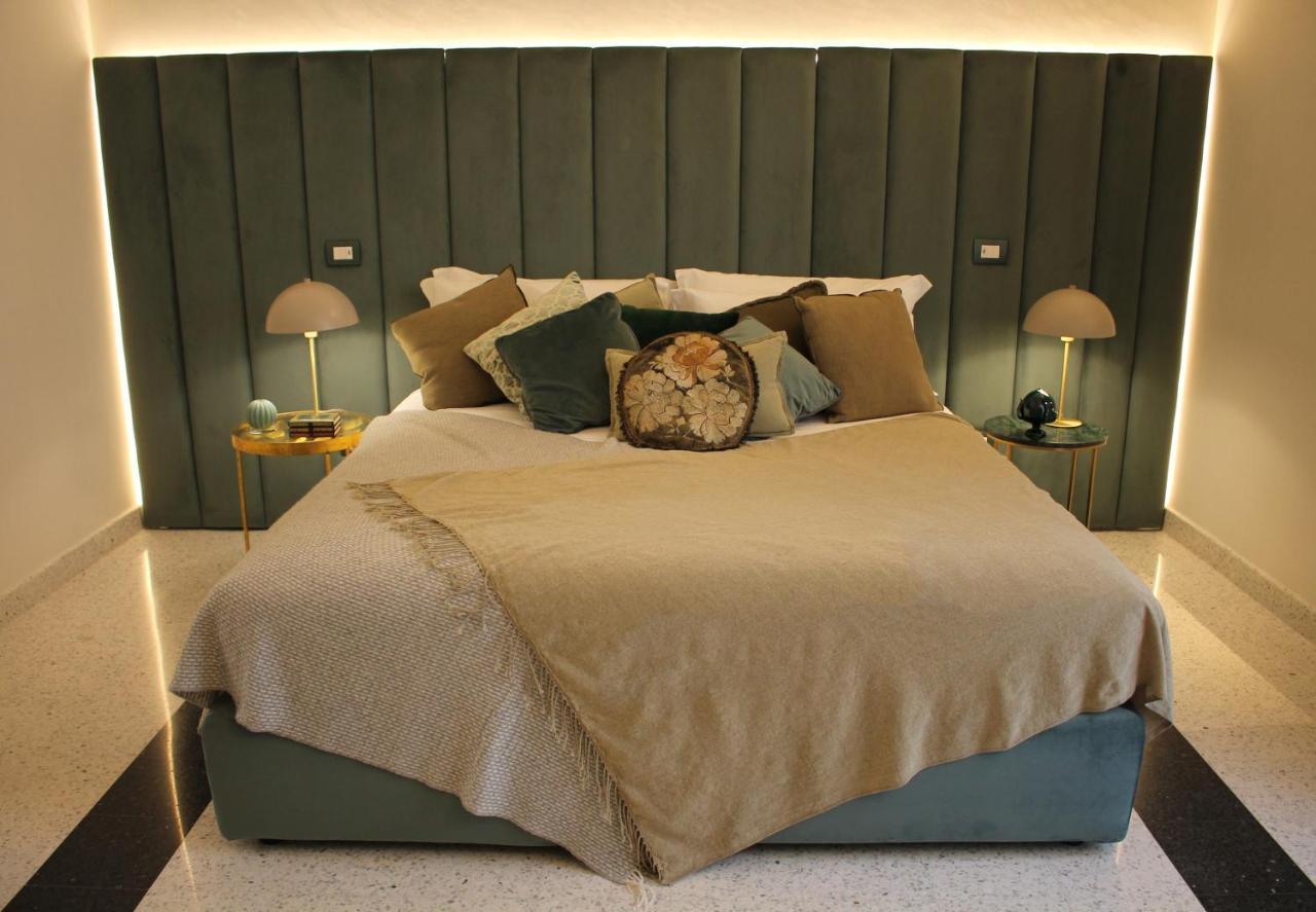 אוסטוני 1940 Luxury Accommodations By Wonderful Italy מראה חיצוני תמונה