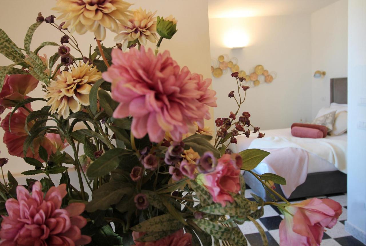 אוסטוני 1940 Luxury Accommodations By Wonderful Italy מראה חיצוני תמונה
