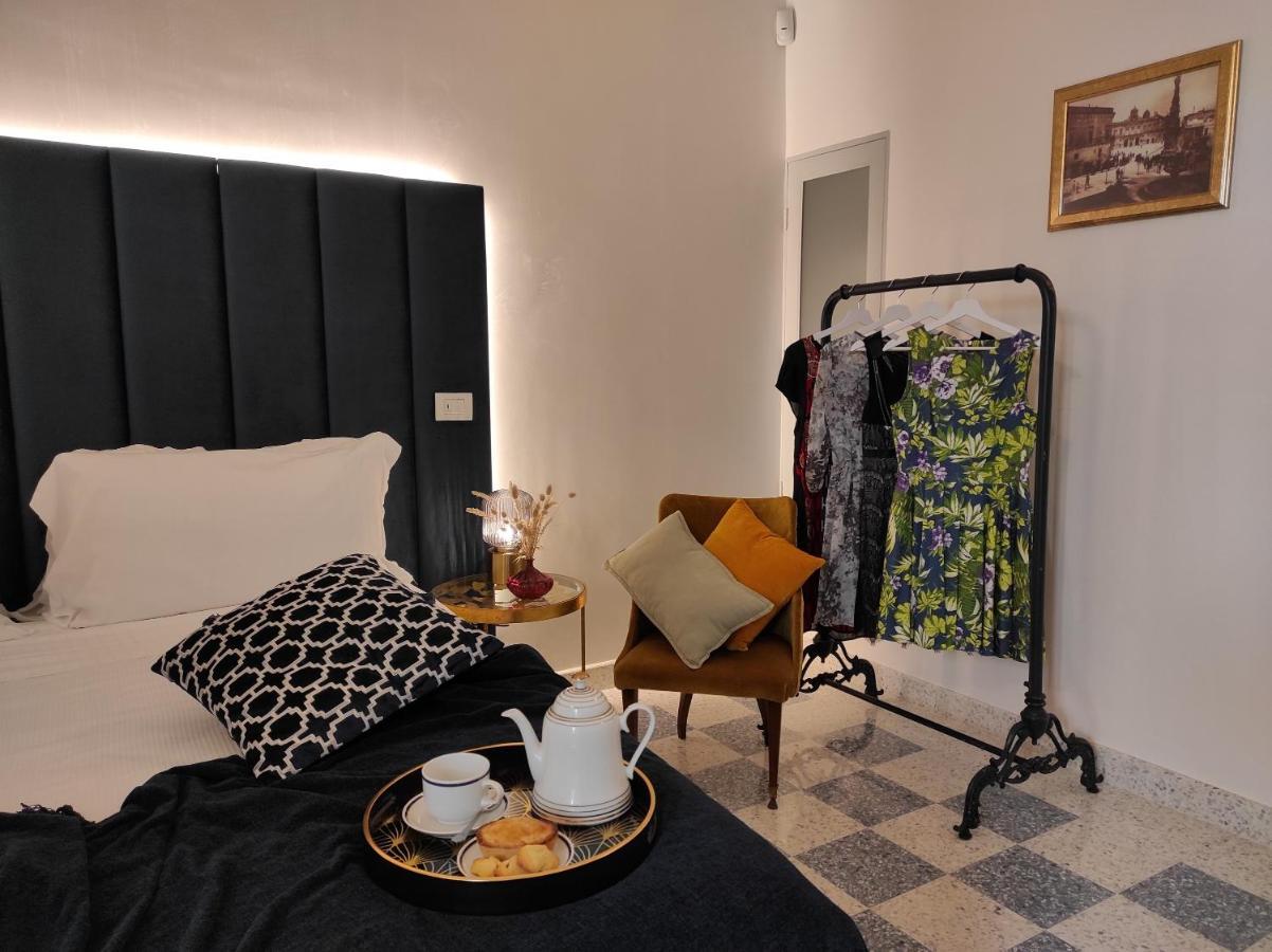 אוסטוני 1940 Luxury Accommodations By Wonderful Italy מראה חיצוני תמונה
