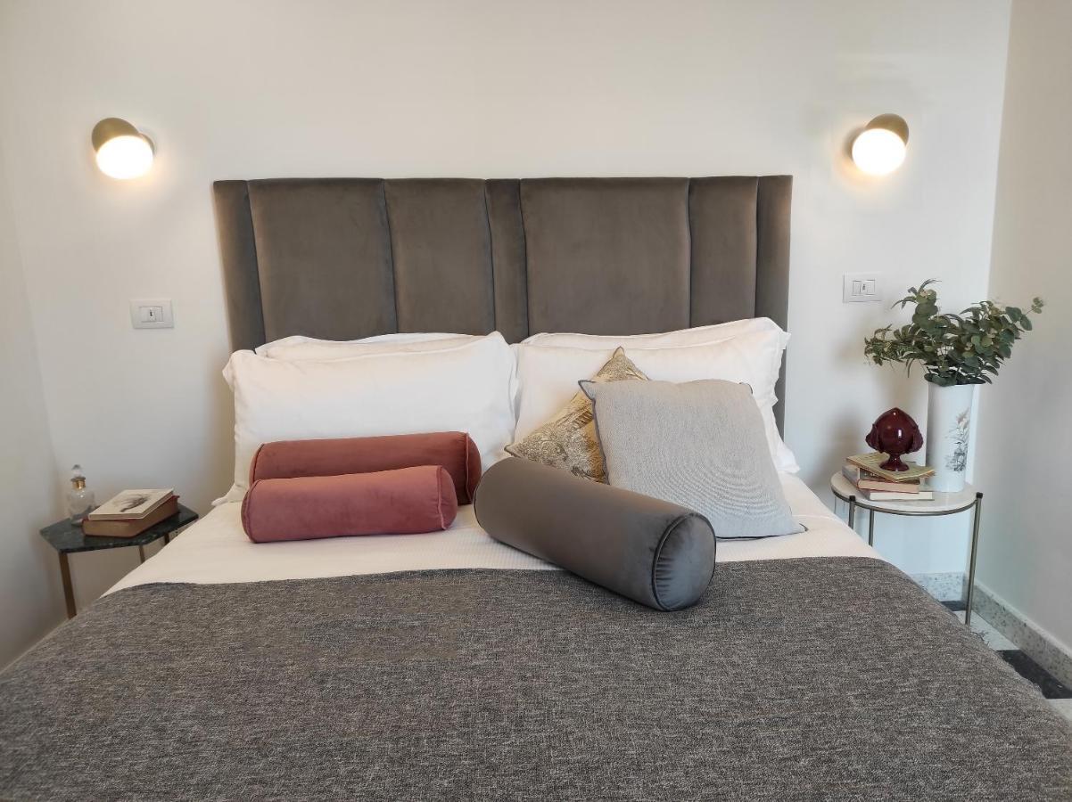 אוסטוני 1940 Luxury Accommodations By Wonderful Italy מראה חיצוני תמונה