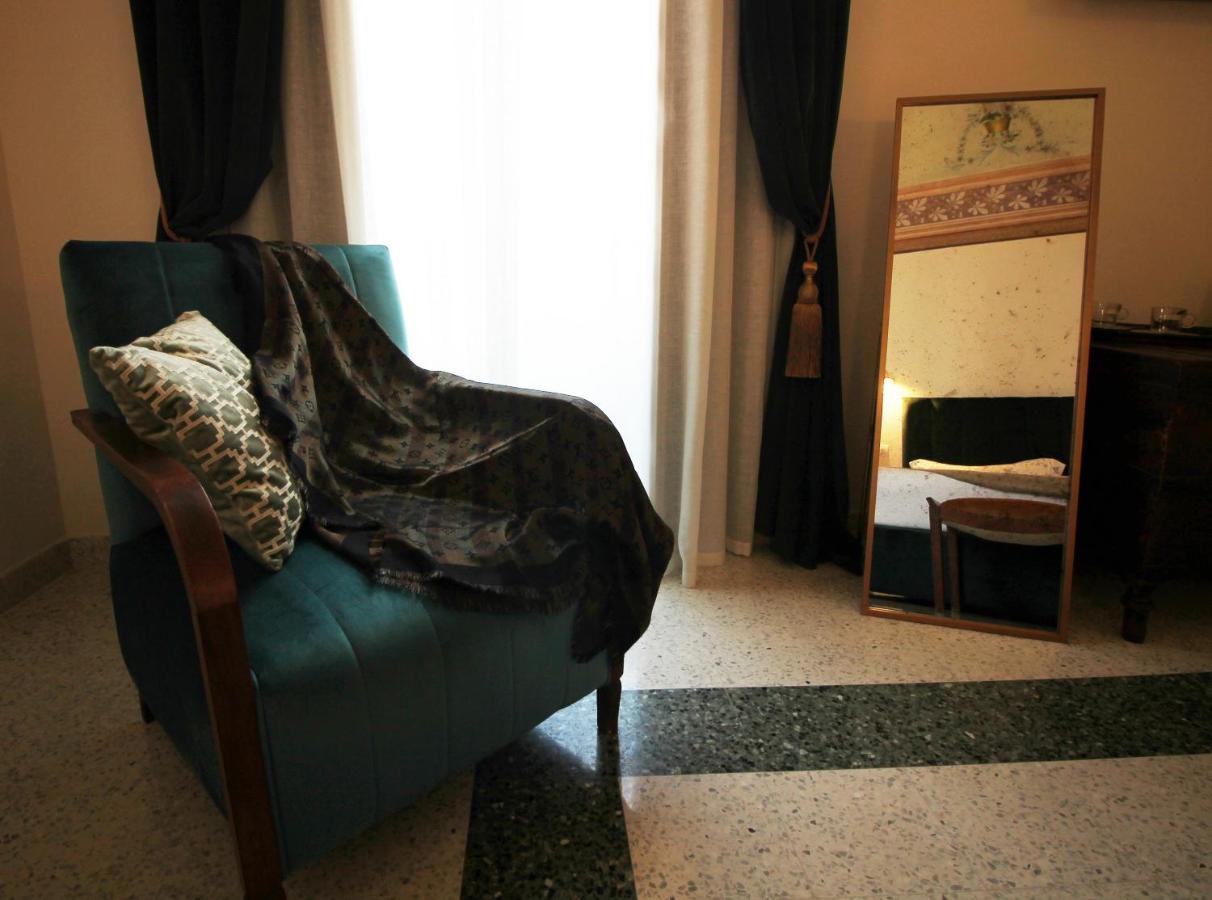 אוסטוני 1940 Luxury Accommodations By Wonderful Italy מראה חיצוני תמונה